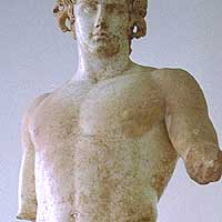 Detalle de Antinoos, Museo de Delfos.