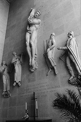 Cementerios de la II Guerra Mundial, serie fotogr&aacute;fica de Fabio Borquez